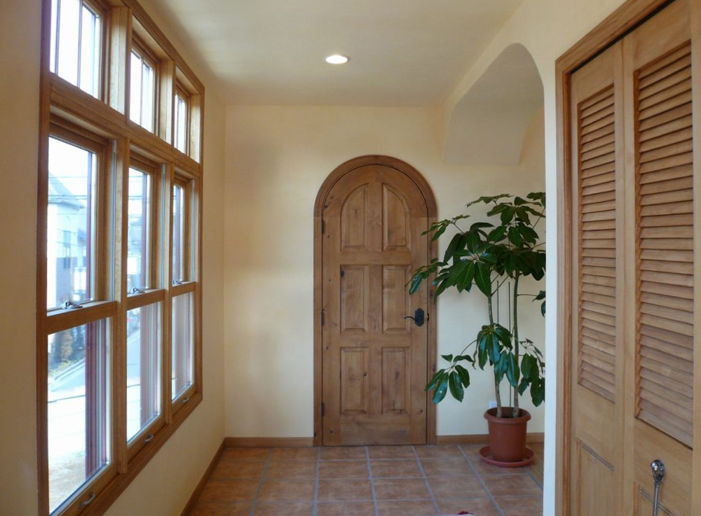 アーチ木製ドア-