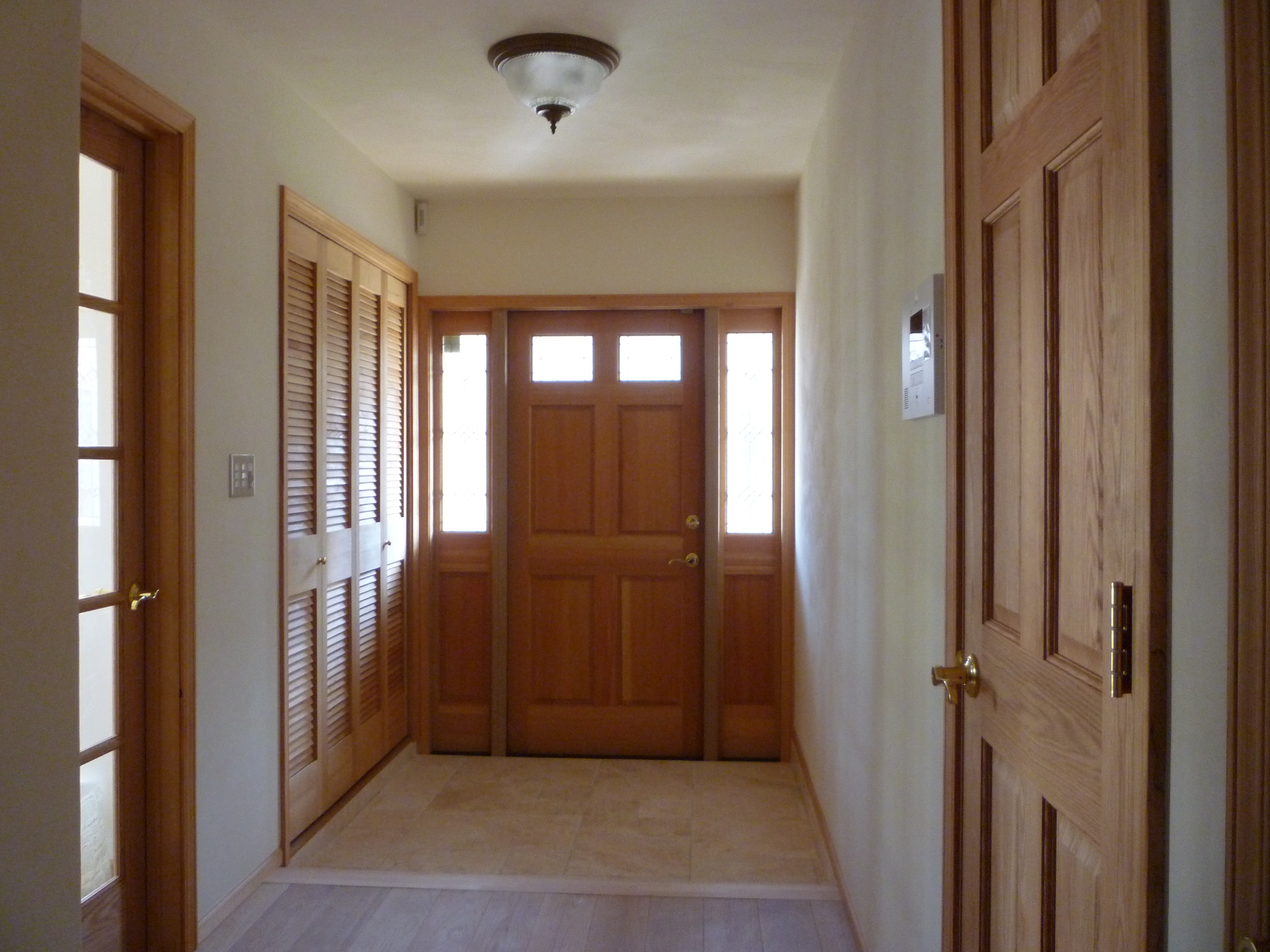 シンプソン木製ドア